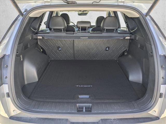 Used 2023 Hyundai Tucson Limited image 6