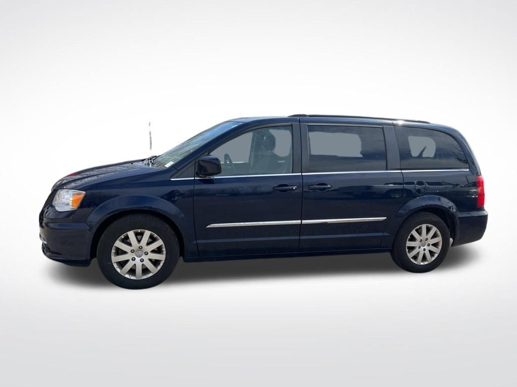 Used 2016 Chrysler Town & Country Touring image 33