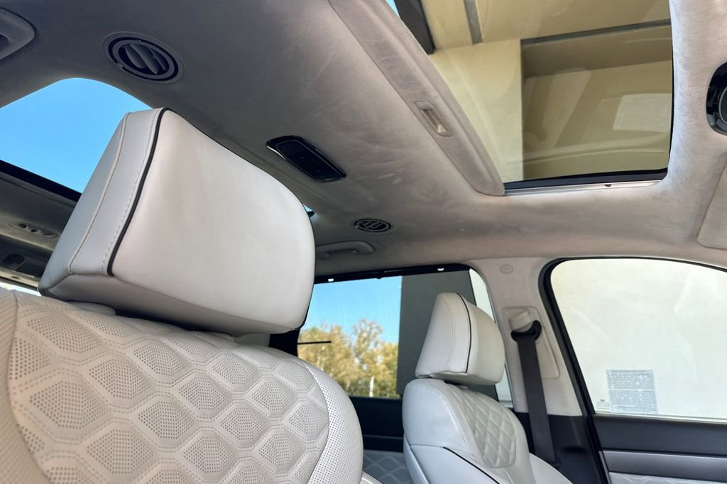 Used 2020 Hyundai Palisade Limited image 15