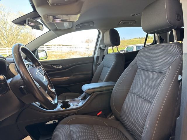 Used 2020 GMC Acadia SLE w/ Driver Convenience Package image 4