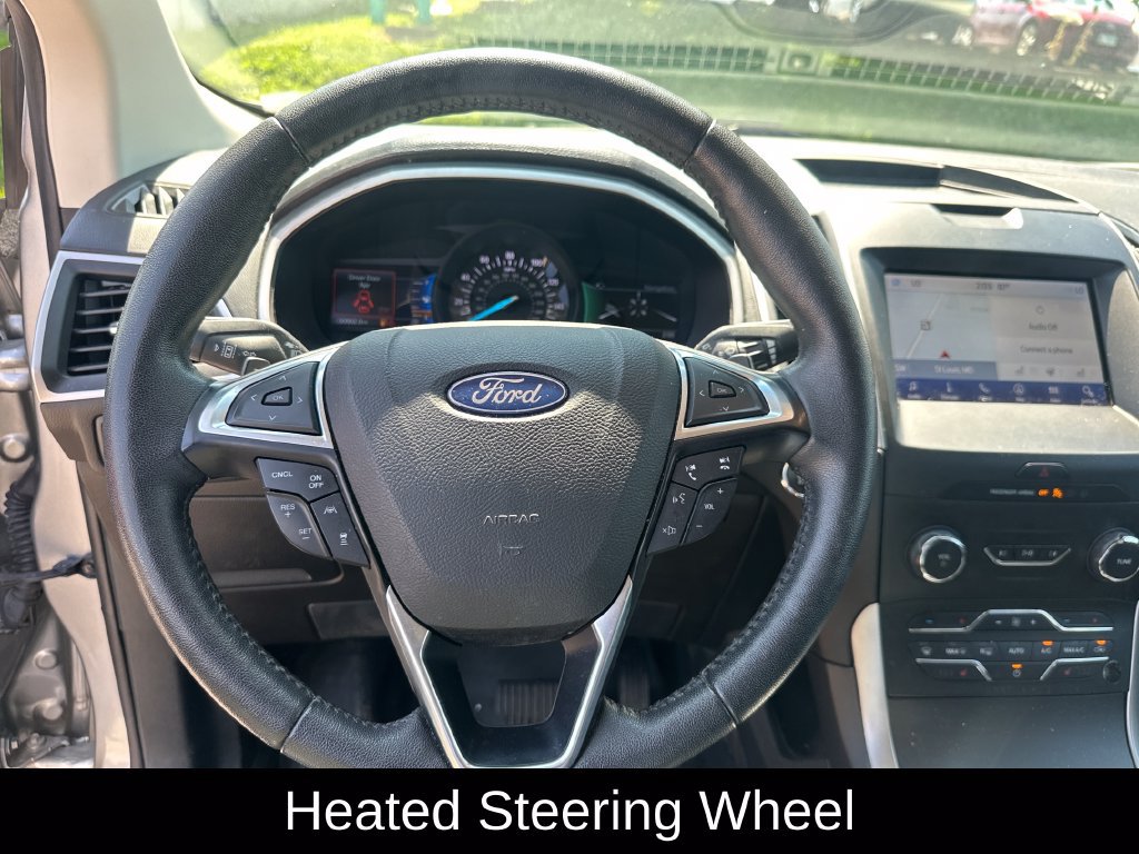 Used 2020 Ford Edge SEL w/ Cold Weather Package AWD/4WD image 14