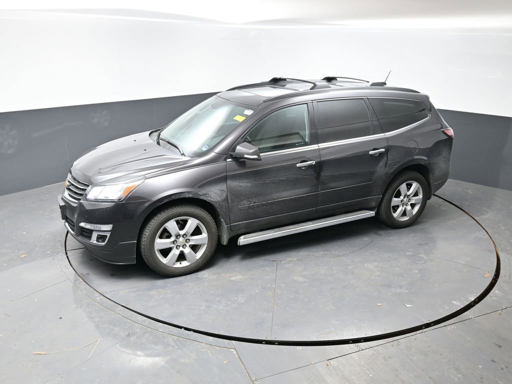 Used 2016 Chevrolet Traverse LT w/ Style and Technology Package image 18