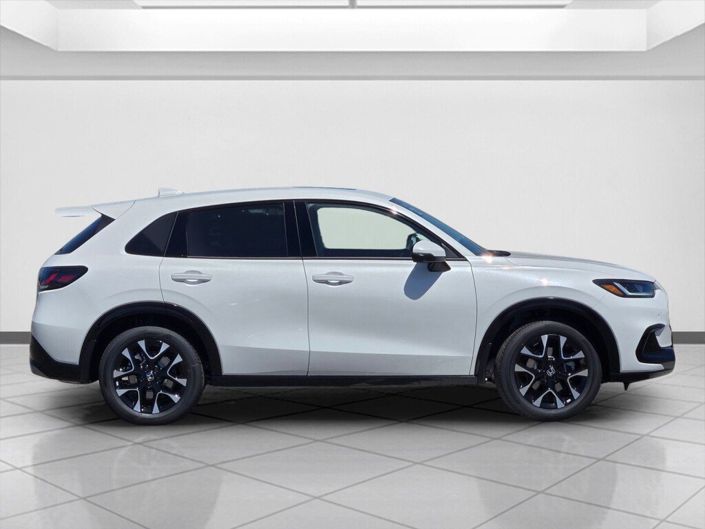 New 2027 Honda HR-V EX-L image 3