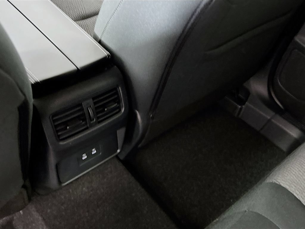 New 2026 Nissan Rogue SV AWD/4WD image 22