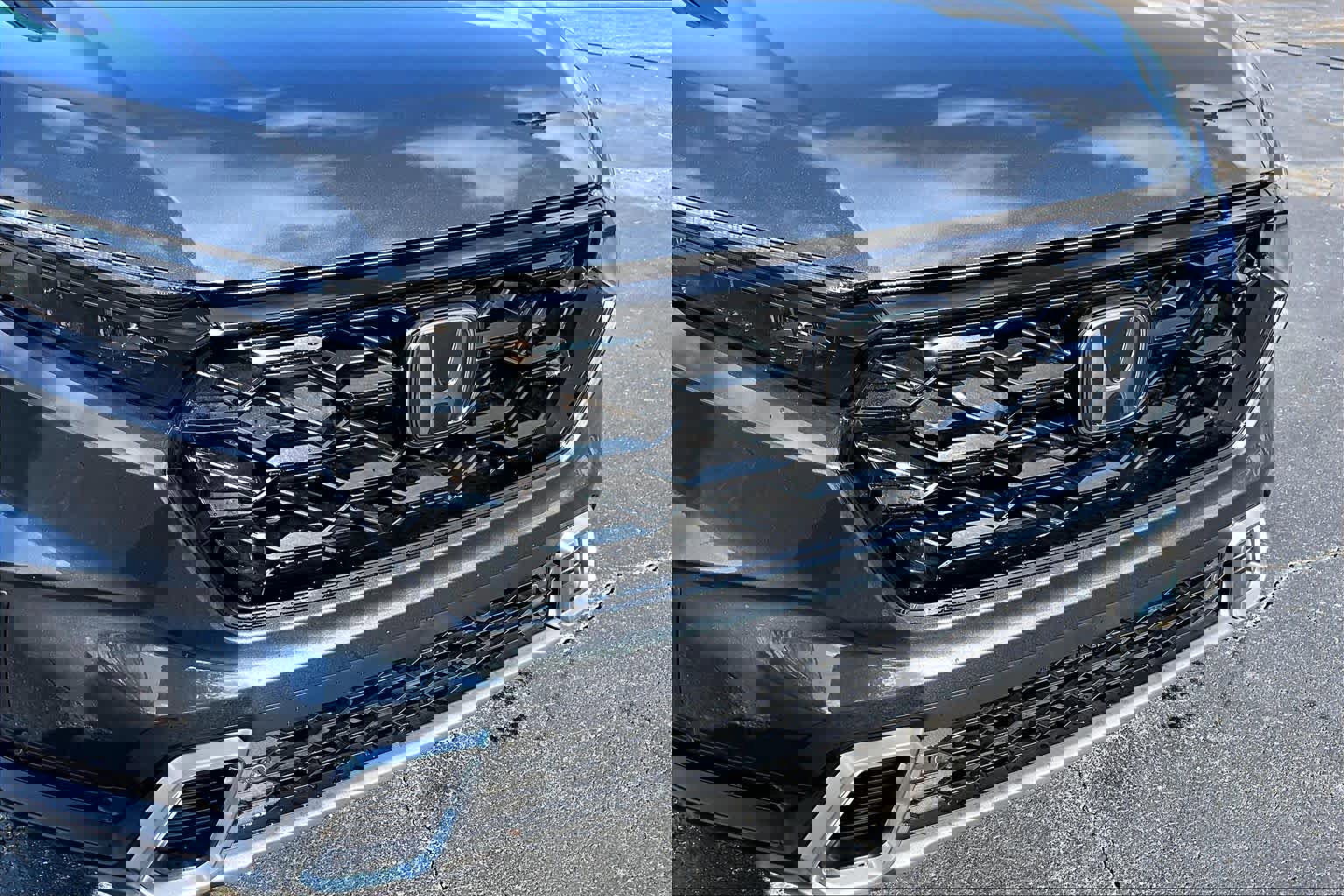 Used 2025 Honda CR-V Sport Touring image 30