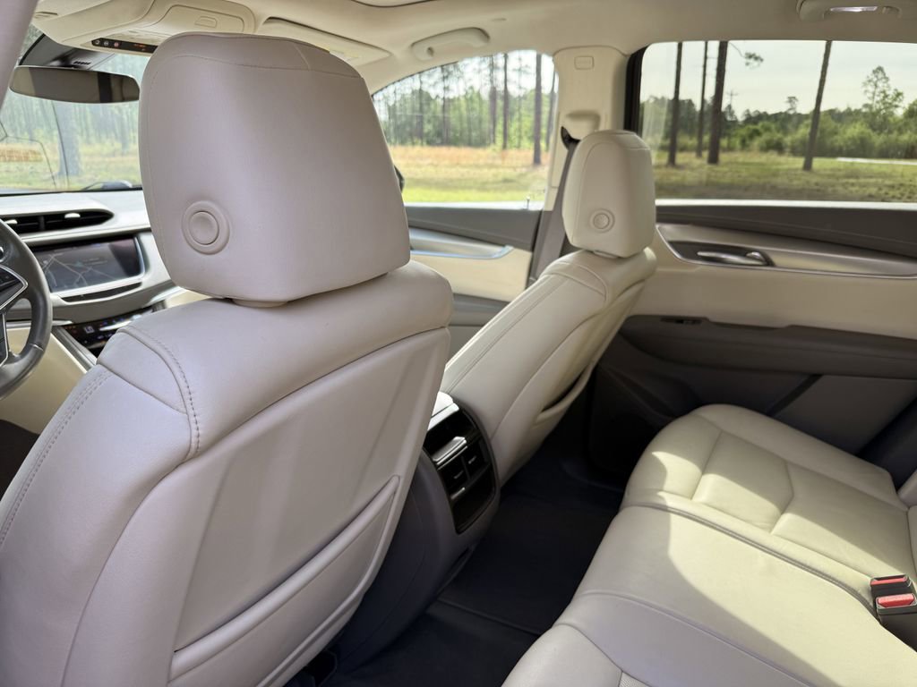 Used 2019 Cadillac XT5 Luxury FWD image 26