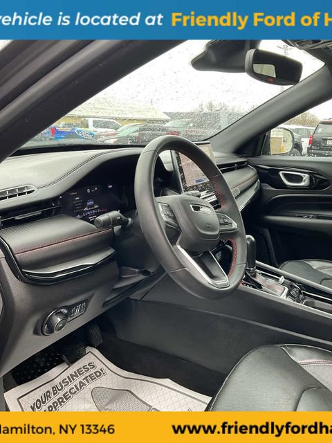 Used 2023 Jeep Compass Trailhawk w/ Trailhawk Elite Group AWD/4WD image 23