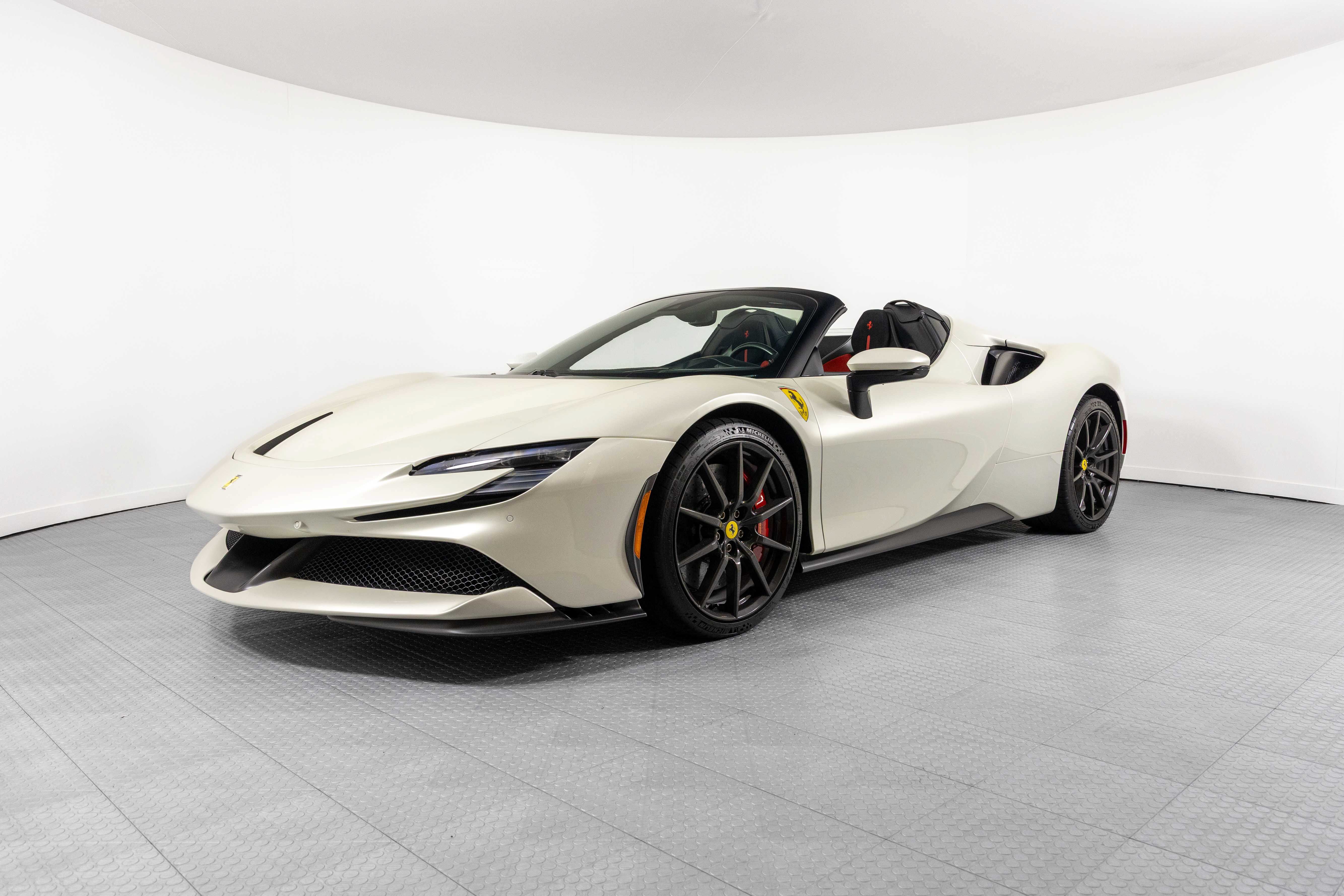 Certified 2025 Ferrari SF90 Spider AWD/4WD image 13