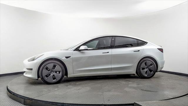 Used 2023 Tesla Model 3 Standard Range RWD image 3