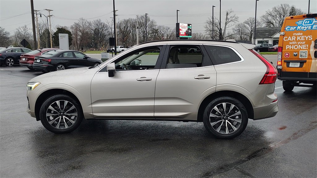 Certified 2023 Volvo XC60 B5 Core w/ Climate Package image 5