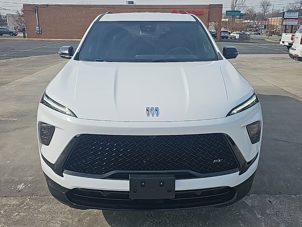 Certified 2025 Buick Enclave Sport Touring image 3