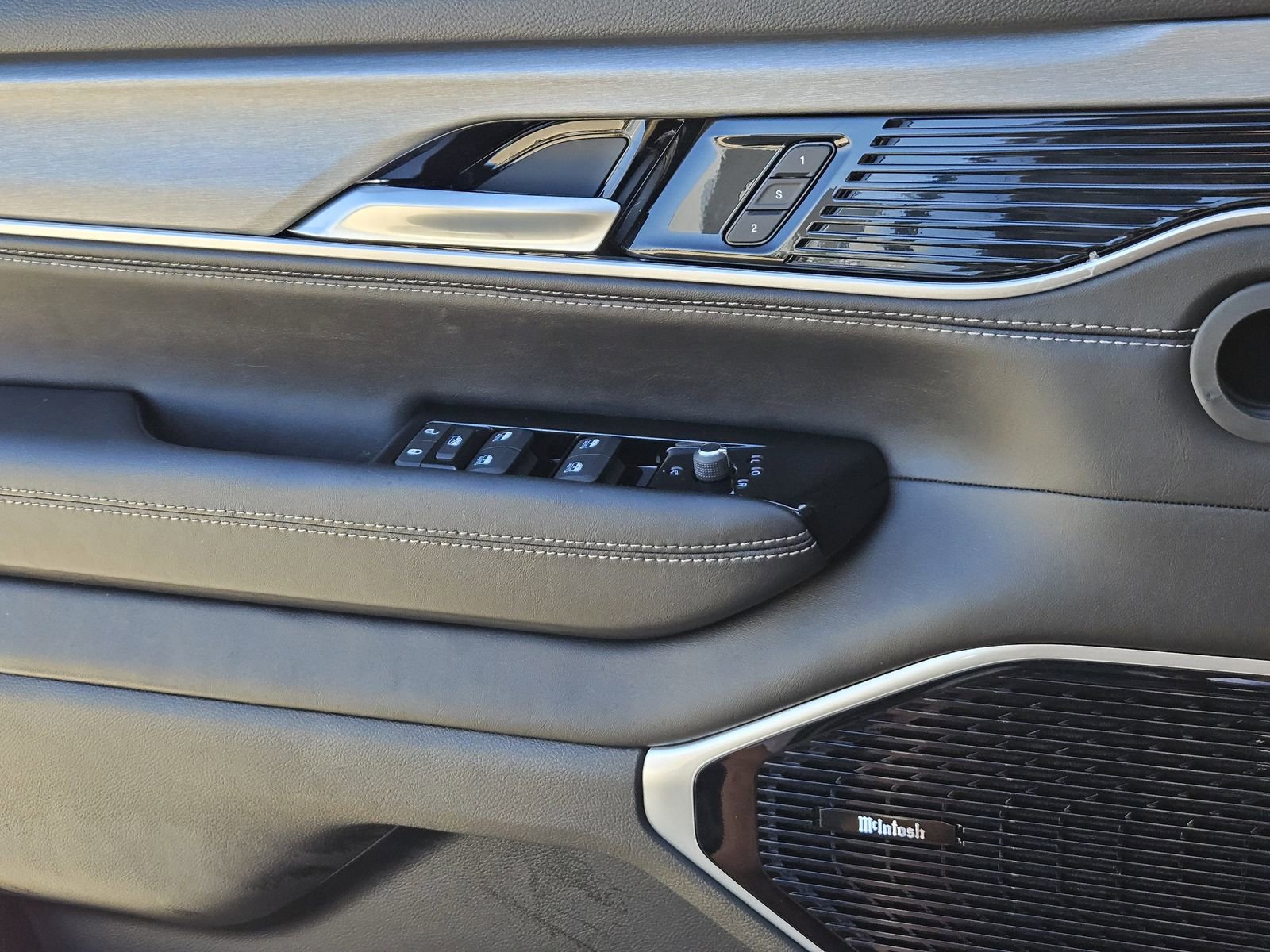 New 2026 Jeep Grand Wagoneer L Limited image 22