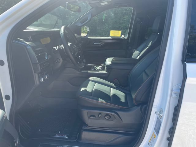 Certified 2025 GMC Yukon XL AT4 w/ LPO, Floor Liner Package AWD/4WD image 41