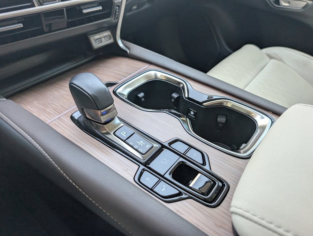 Used 2024 Lexus RX 350 AWD w/ Convenience Package image 18