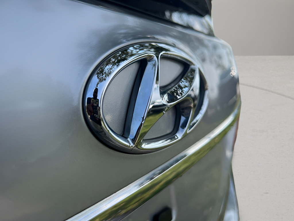 Used 2014 Hyundai Santa Fe GLS FWD image 35