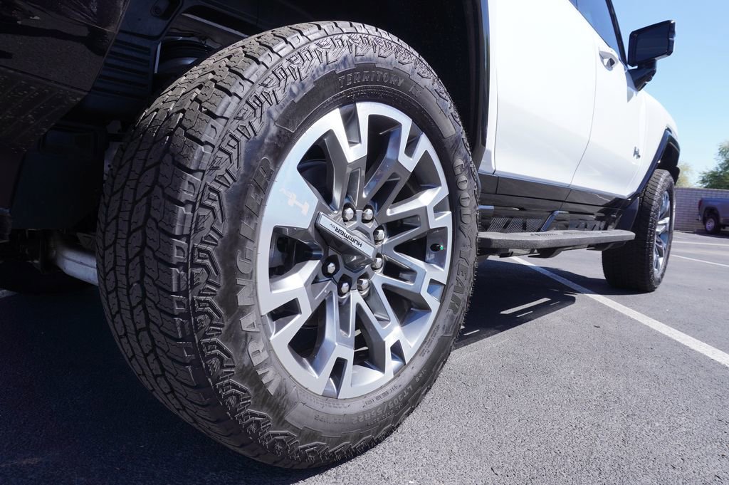 New 2025 GMC Hummer EV 2X image 6