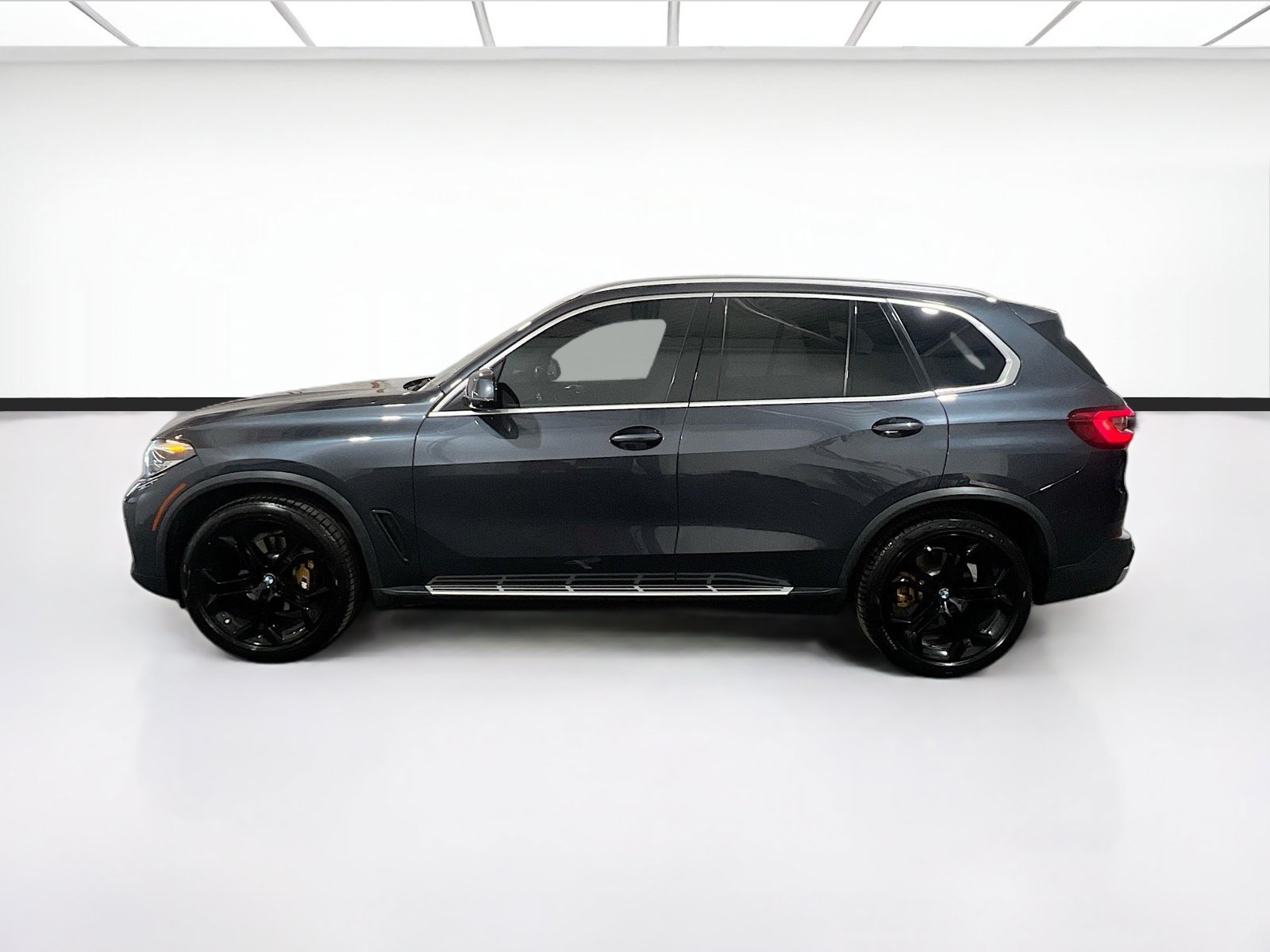 Used 2019 BMW X5 xDrive40i w/ Convenience Package AWD/4WD image 24
