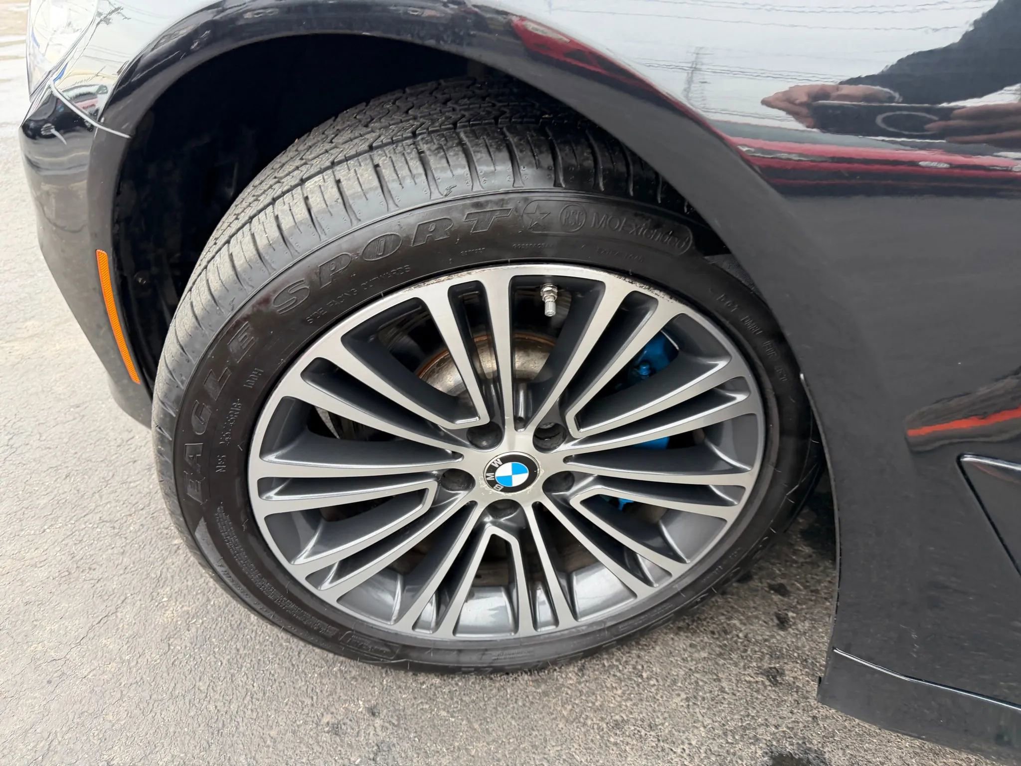 Used 2018 BMW 540i xDrive w/ Premium Package image 44