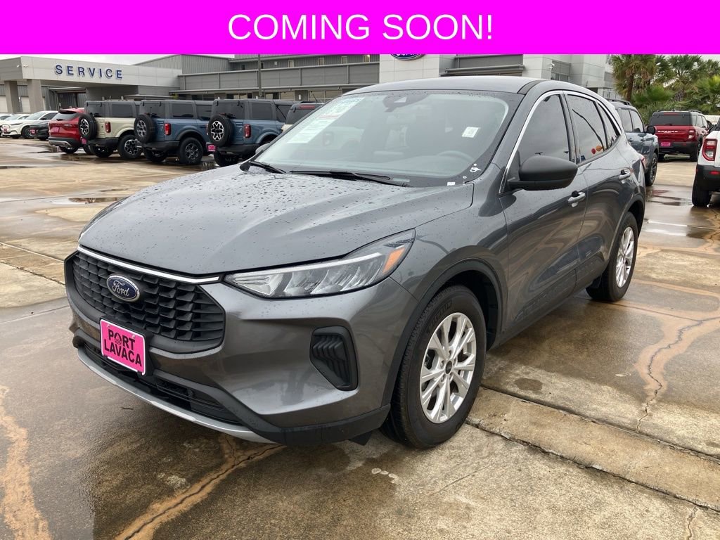 Used 2023 Ford Escape Active image 3