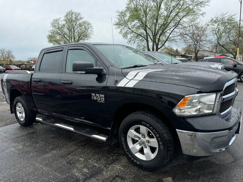Used 2019 RAM 1500 Classic SLT w/ Luxury Group