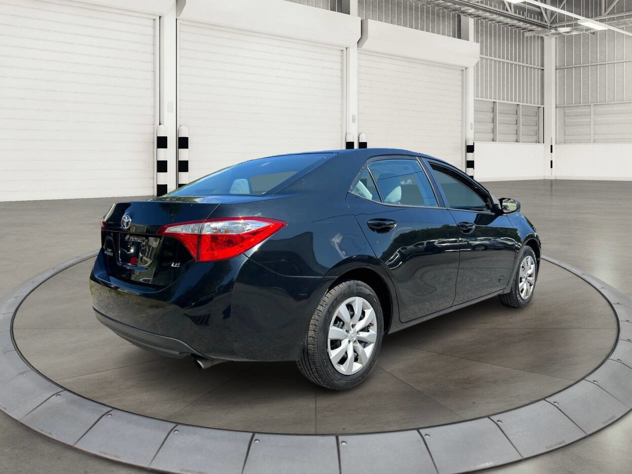 Used 2016 Toyota Corolla image 3