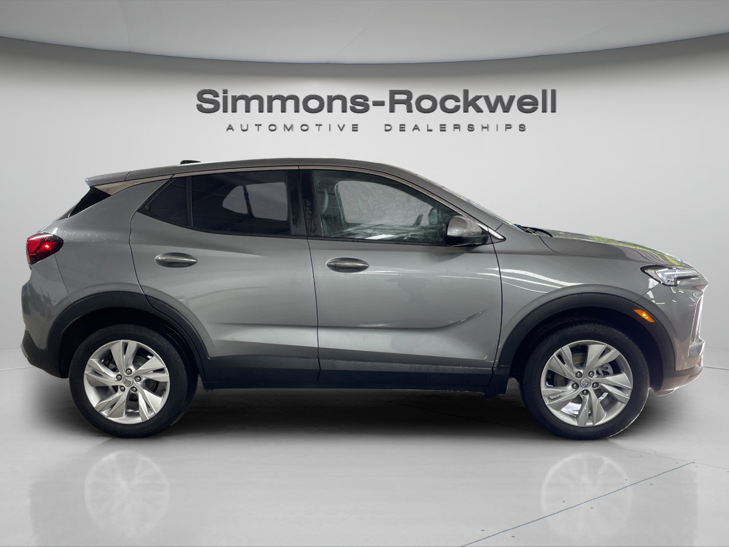 Used 2025 Buick Encore GX Preferred AWD/4WD image 6