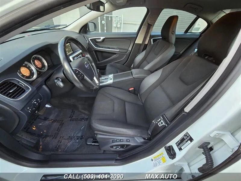 Used 2012 Volvo S60 T5 image 11
