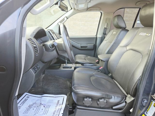 Used 2013 Nissan Xterra PRO-4X w/ Pro-4x Leather Pkg image 17