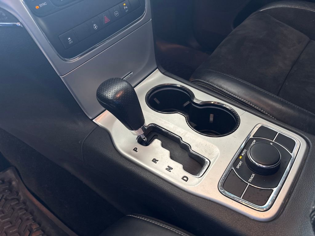 Used 2012 Jeep Grand Cherokee SRT8 w/ Luxury Group II image 30