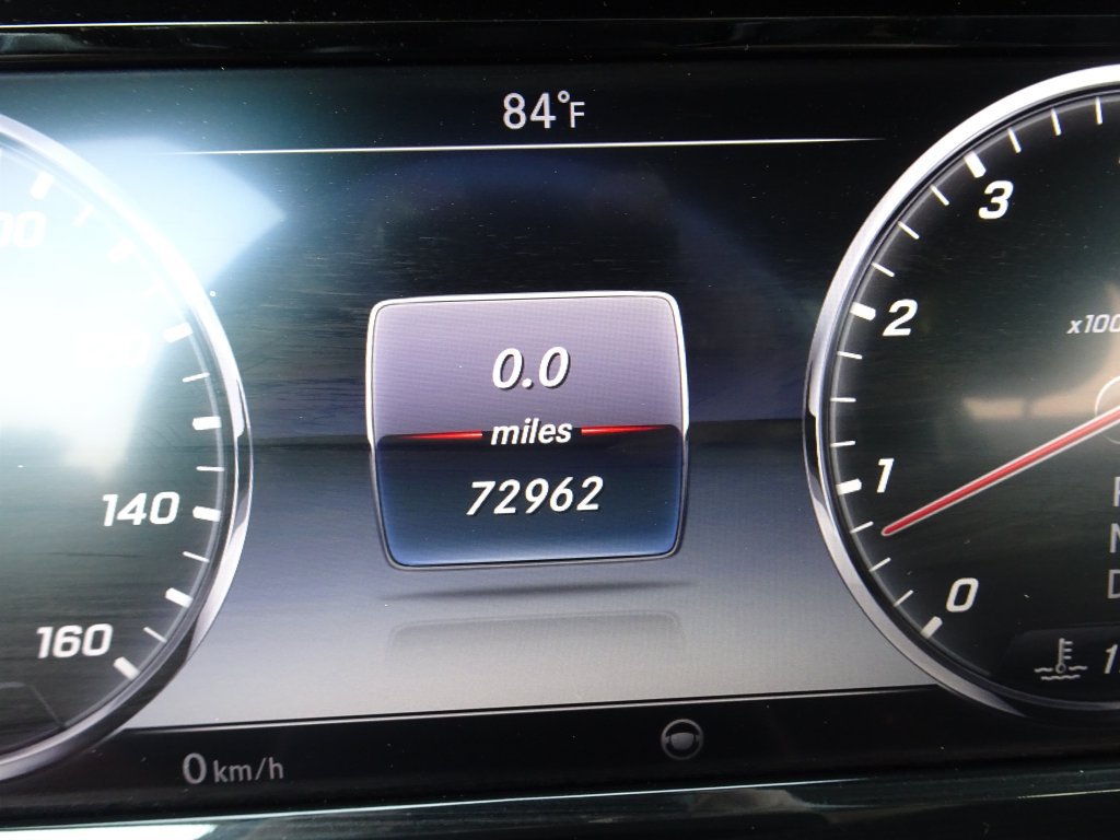 Used 2017 Mercedes-Benz S 550 4MATIC Sedan image 23