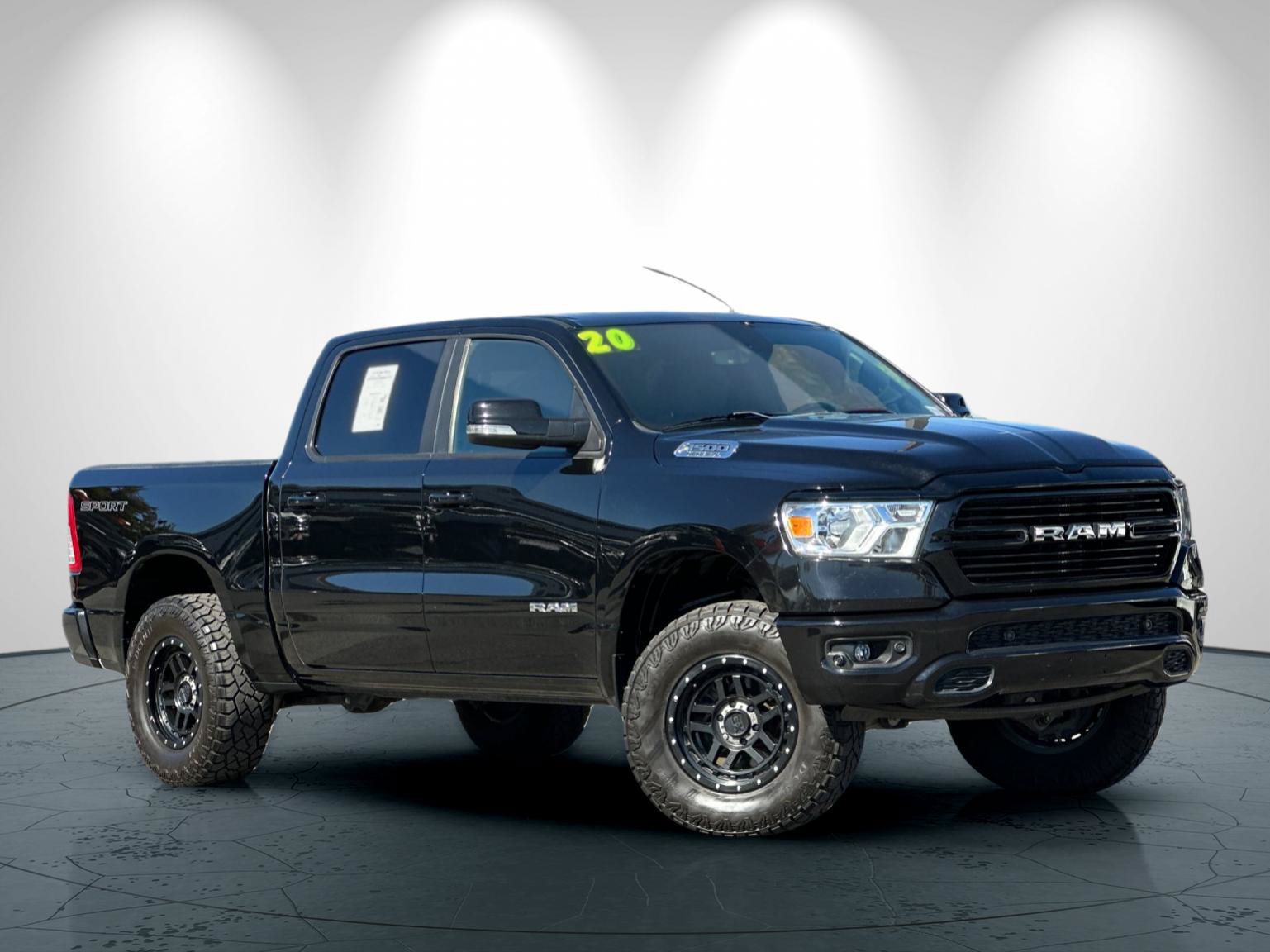 Used 2020 RAM 1500 Big Horn AWD/4WD image 2