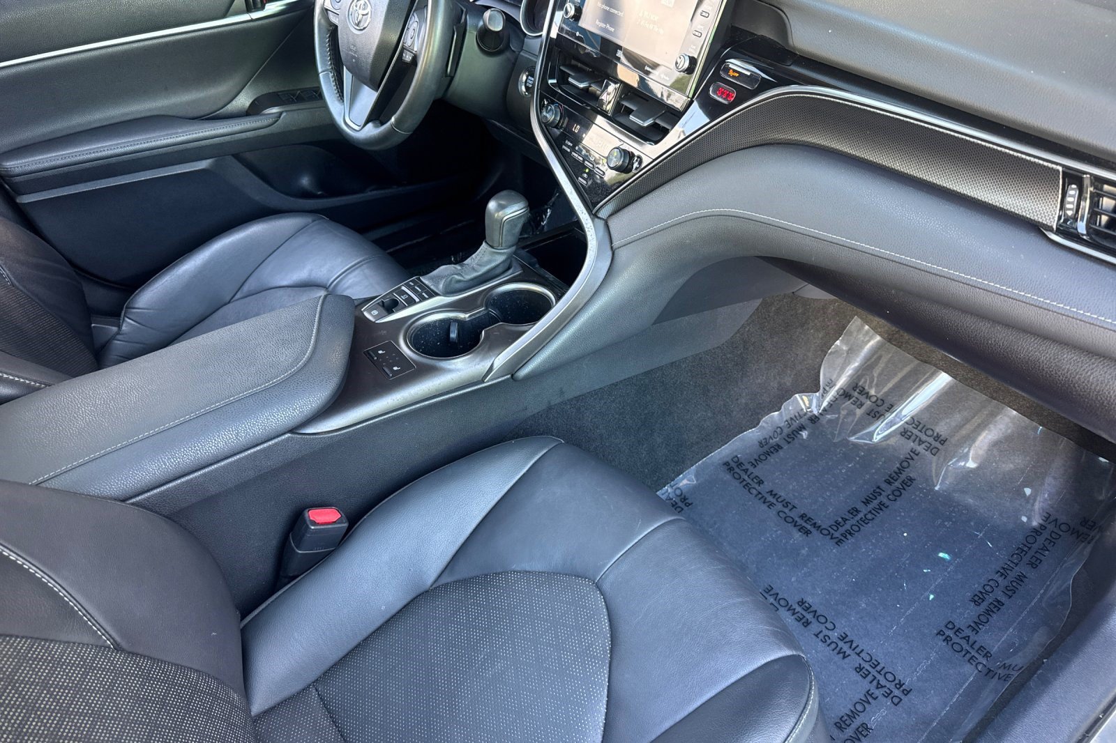 Used 2023 Toyota Camry XSE FWD image 33