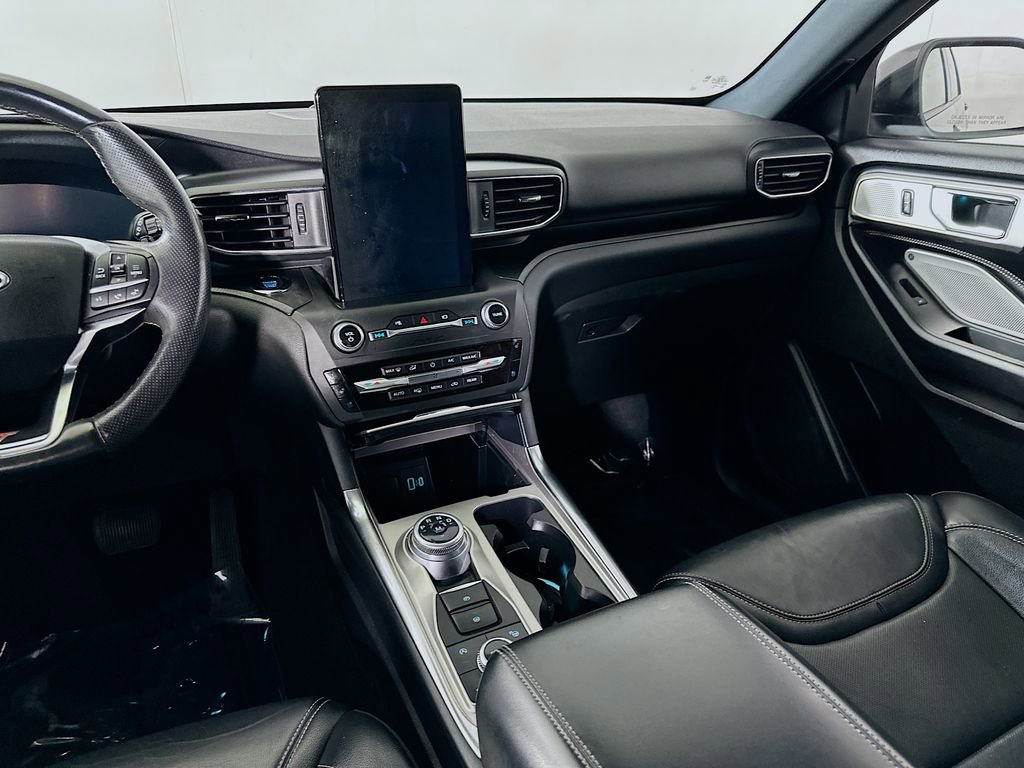 Used 2020 Ford Explorer ST w/ ST Street Pack image 20