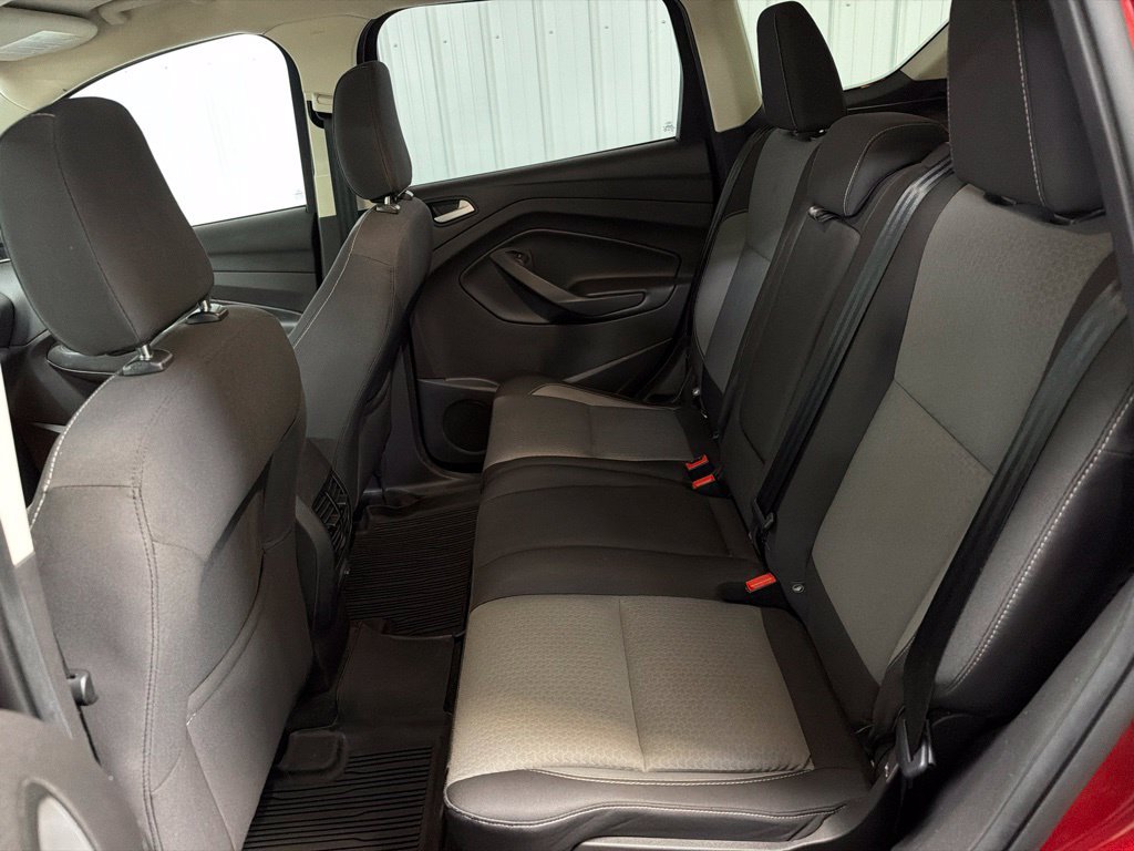 Certified 2018 Ford Escape SE FWD image 35