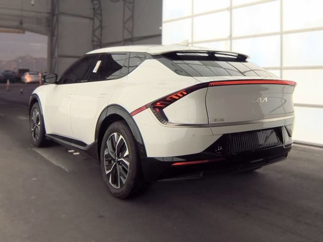 Certified 2024 Kia EV6 Wind w/ Wind Technology Package RWD image 4