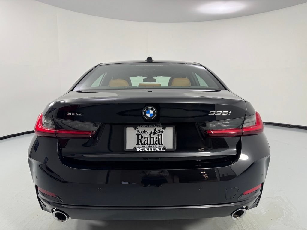 Certified 2023 BMW 330i xDrive Sedan w/ Driving Assistance Package AWD/4WD image 7