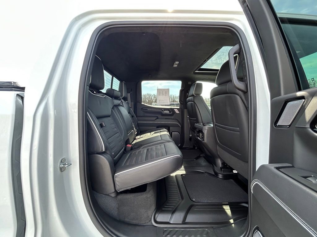 Used 2022 GMC Sierra 1500 AT4X image 22