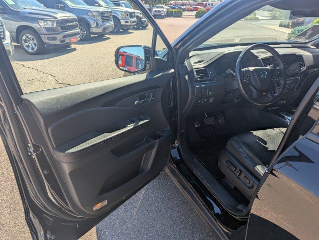 Used 2021 Honda Pilot Black Edition image 8
