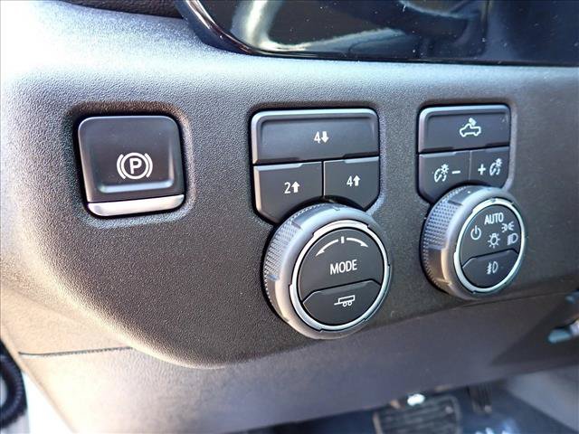 Used 2025 Chevrolet Silverado 2500 LT AWD/4WD image 17