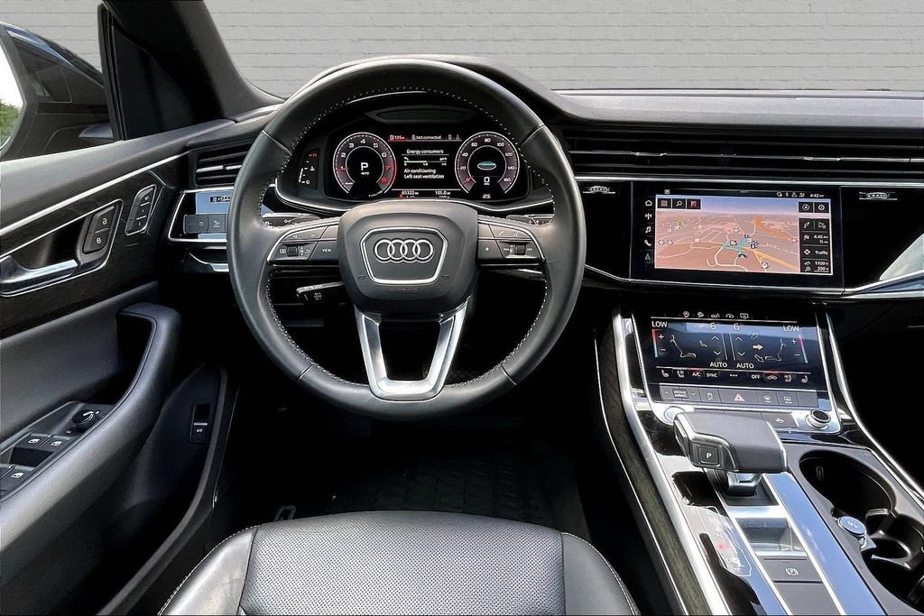 Used 2020 Audi Q8 Premium Plus w/ Premium Plus Package AWD/4WD image 7