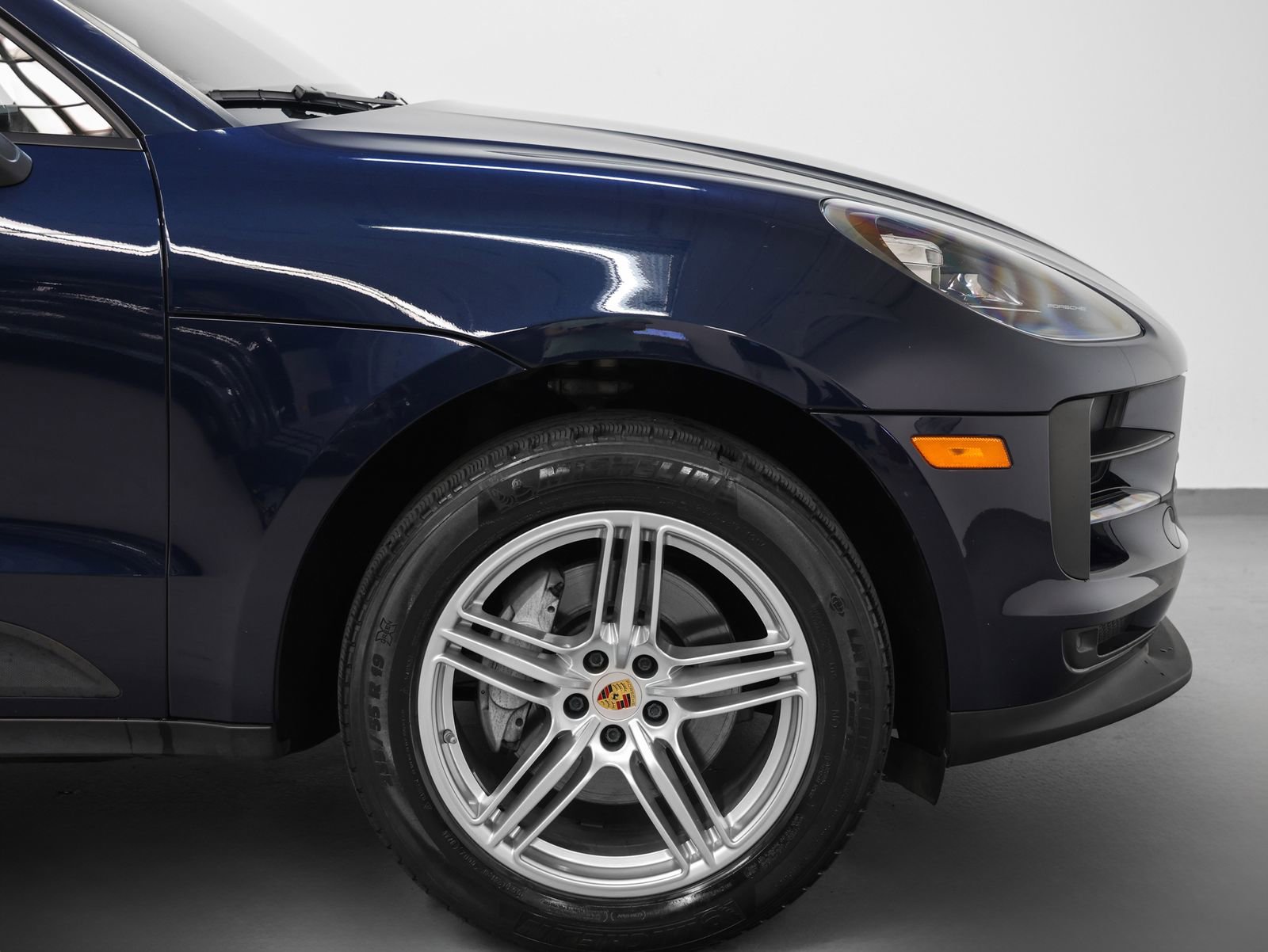 Used 2020 Porsche Macan image 14