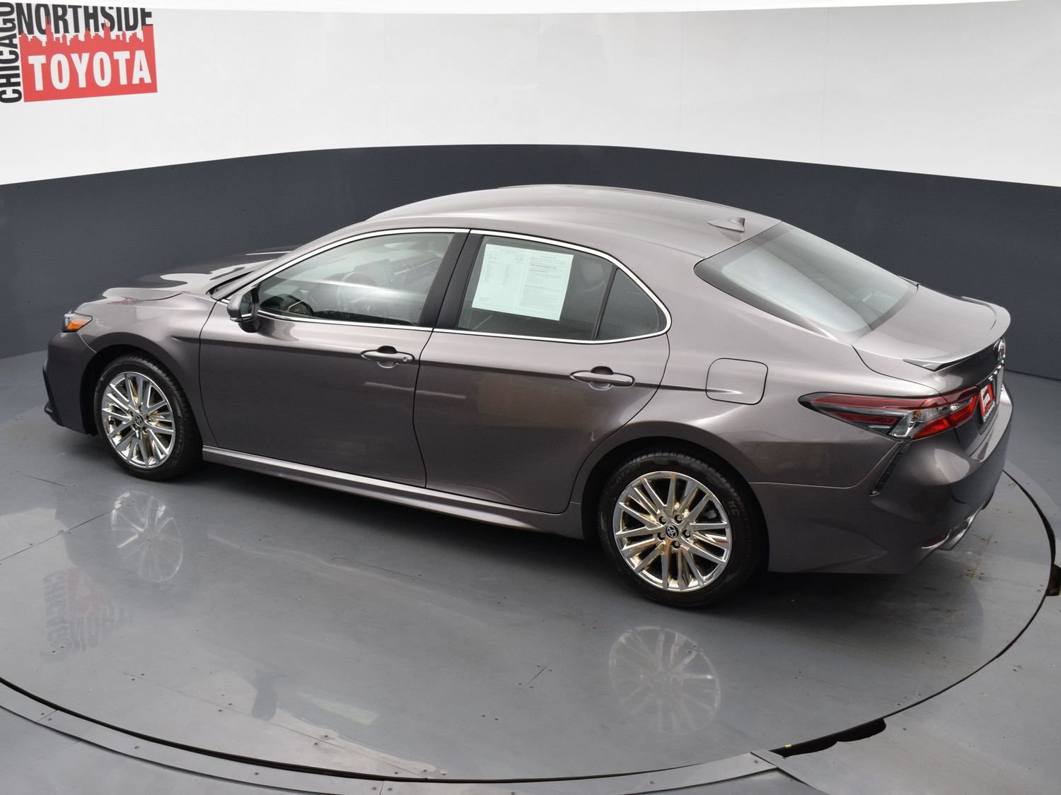 Used 2024 Toyota Camry SE FWD image 18