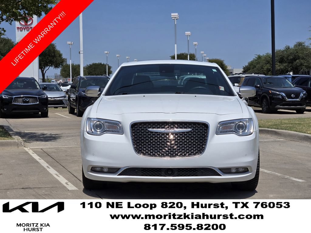 Used 2018 Chrysler 300 C w/ Sun, Sound & Nav Package RWD image 11