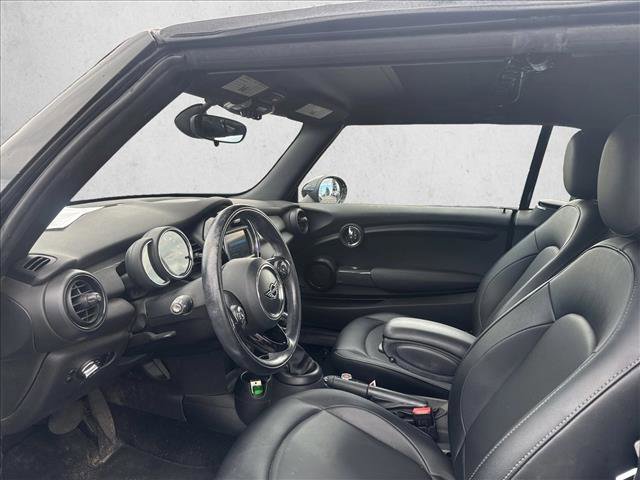 Used 2019 MINI Cooper Convertible image 10