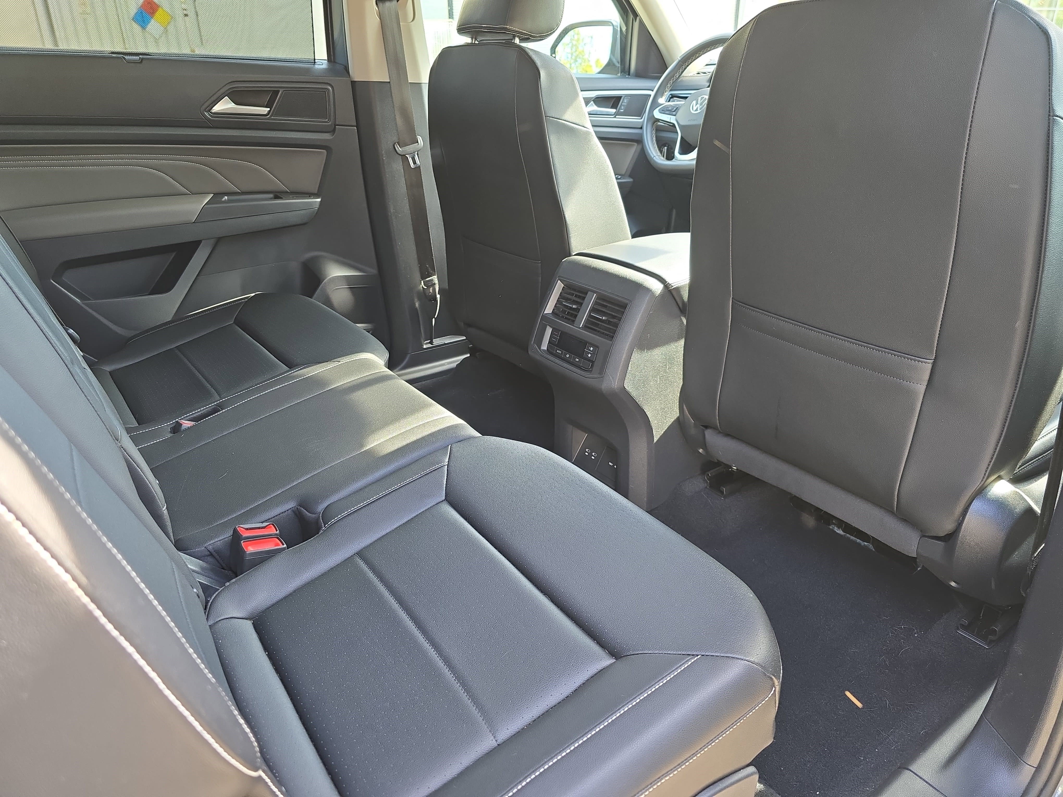 Used 2023 Volkswagen Atlas SE image 11