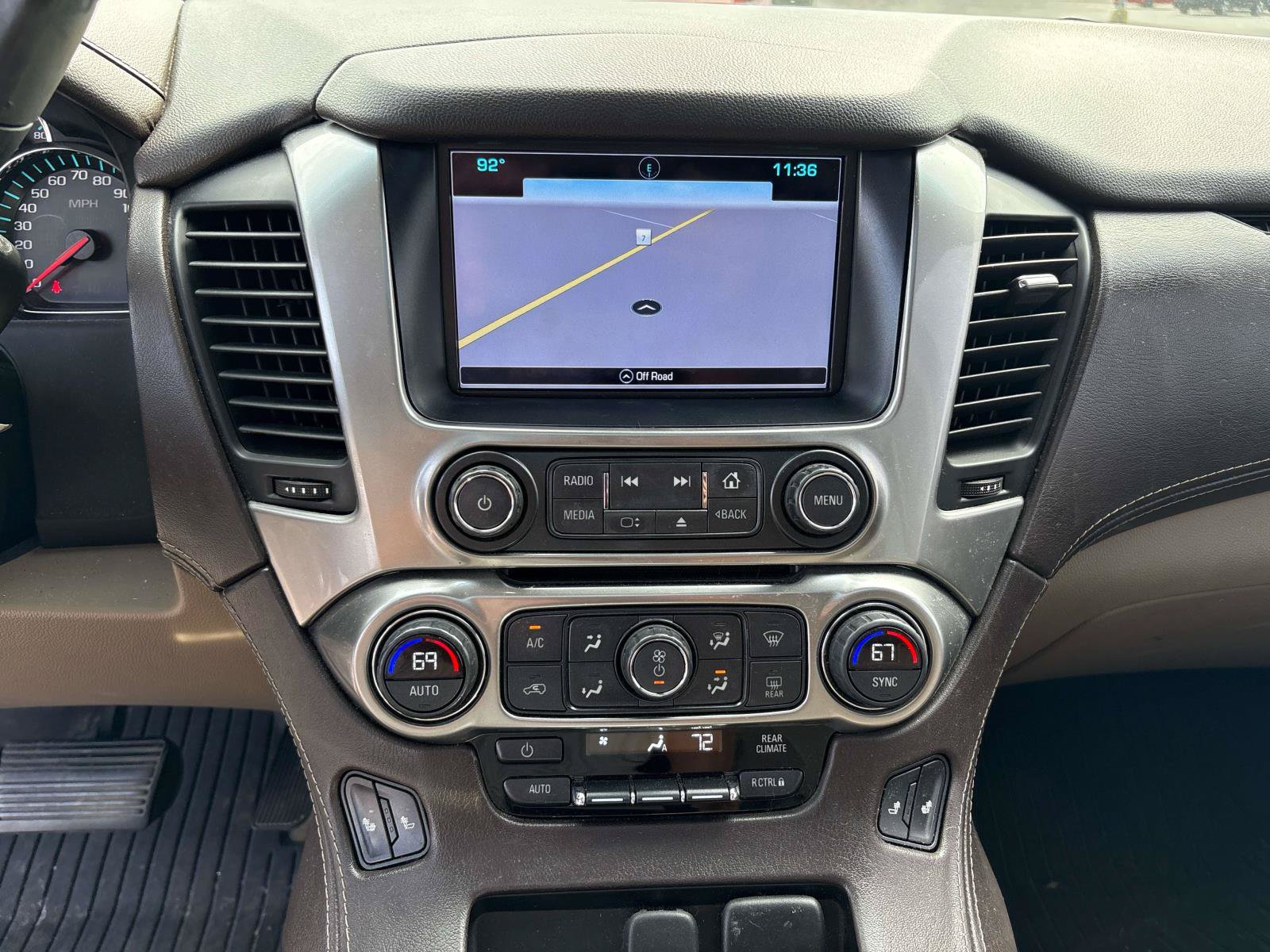 Used 2016 Chevrolet Suburban LT AWD/4WD image 15