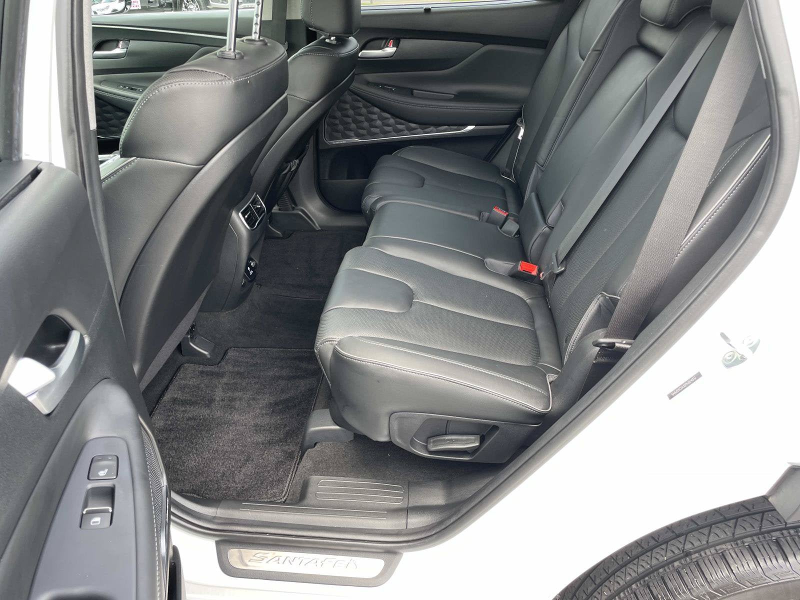 Used 2023 Hyundai Santa Fe Limited AWD/4WD image 12
