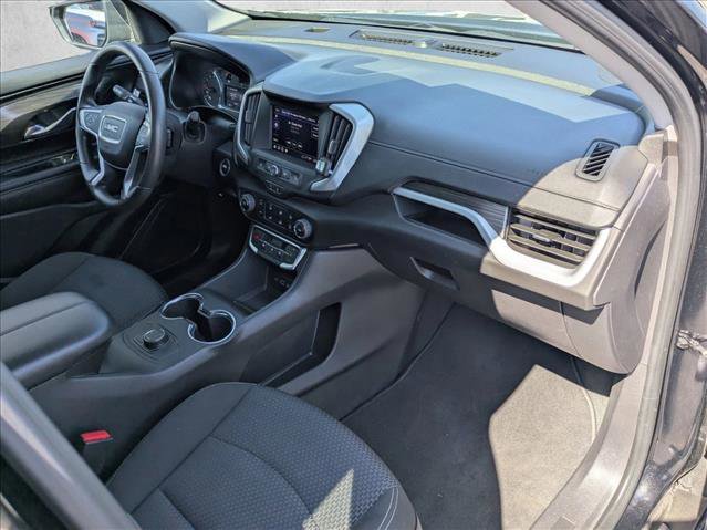 Used 2024 GMC Terrain SLE AWD/4WD image 19