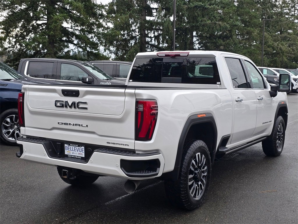 Used 2024 GMC Sierra 3500 Denali Ultimate image 40