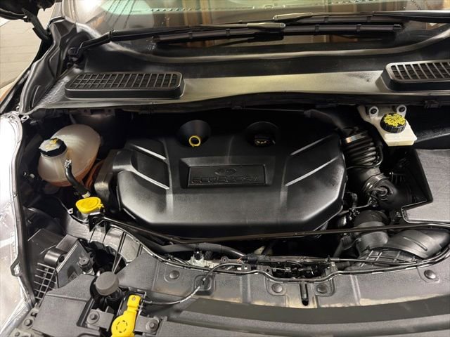 Used 2018 Ford Escape Titanium AWD/4WD image 18